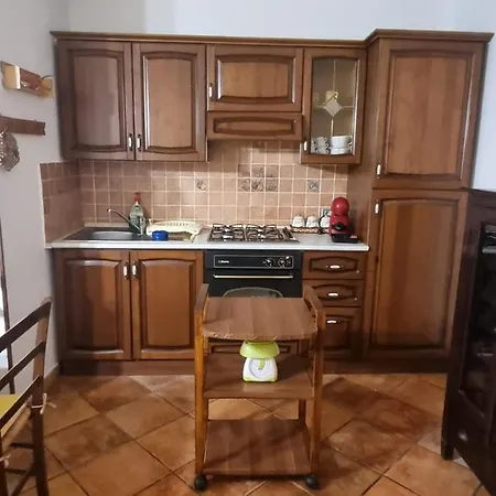 Casa La Rosa Gialla Vakantiehuis Solanas (Cagliari)