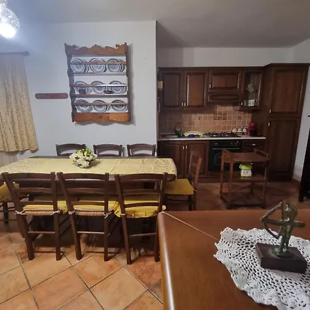 Vakantiehuis Casa La Rosa Gialla *